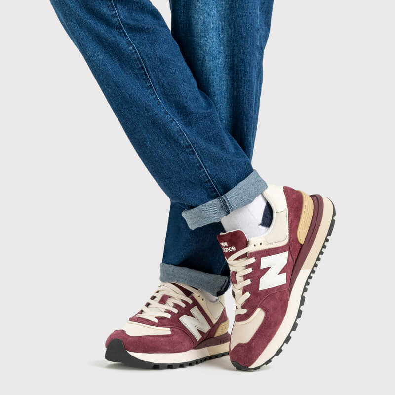 Red Sale Collection 1080X1080 px-05